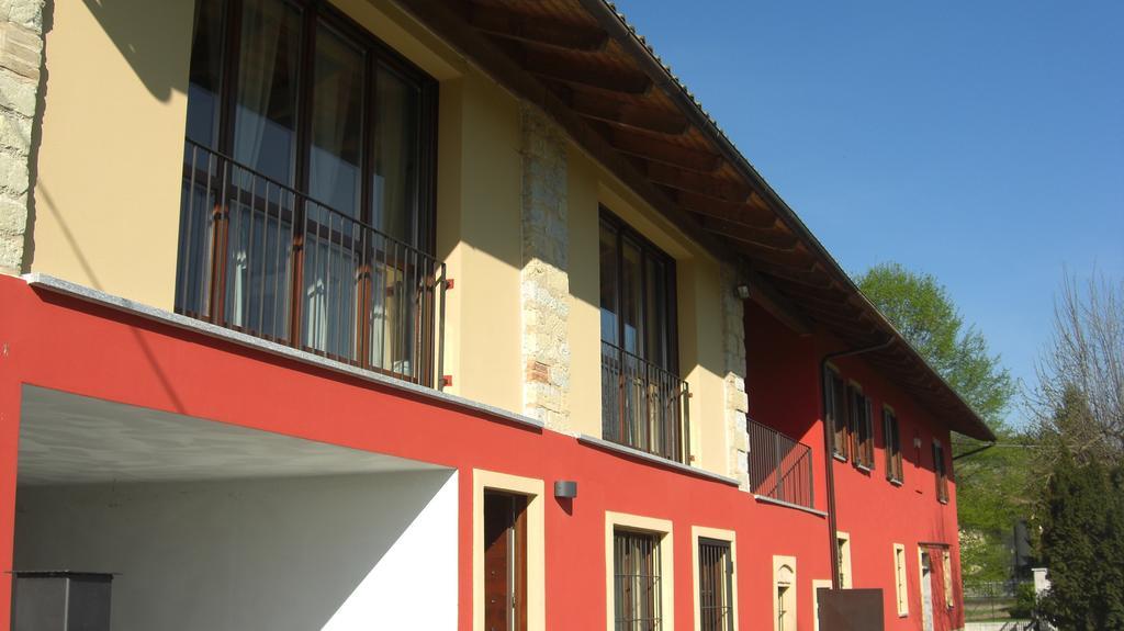 B&B Rooms Монкальво Экстерьер фото